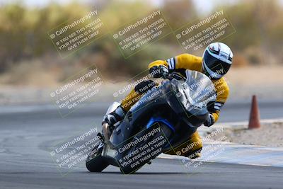 media/May-15-2022-SoCal Trackdays (Sun) [[33a09aef31]]/Turn 2 (945am)/